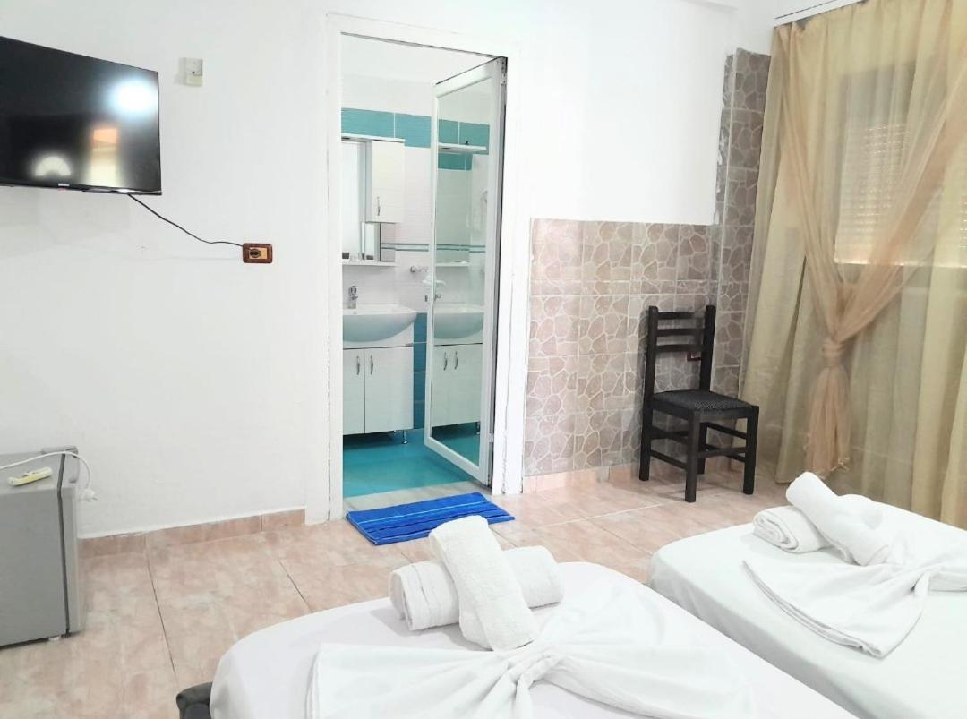 Blue Hotel Ксамил Номер фото