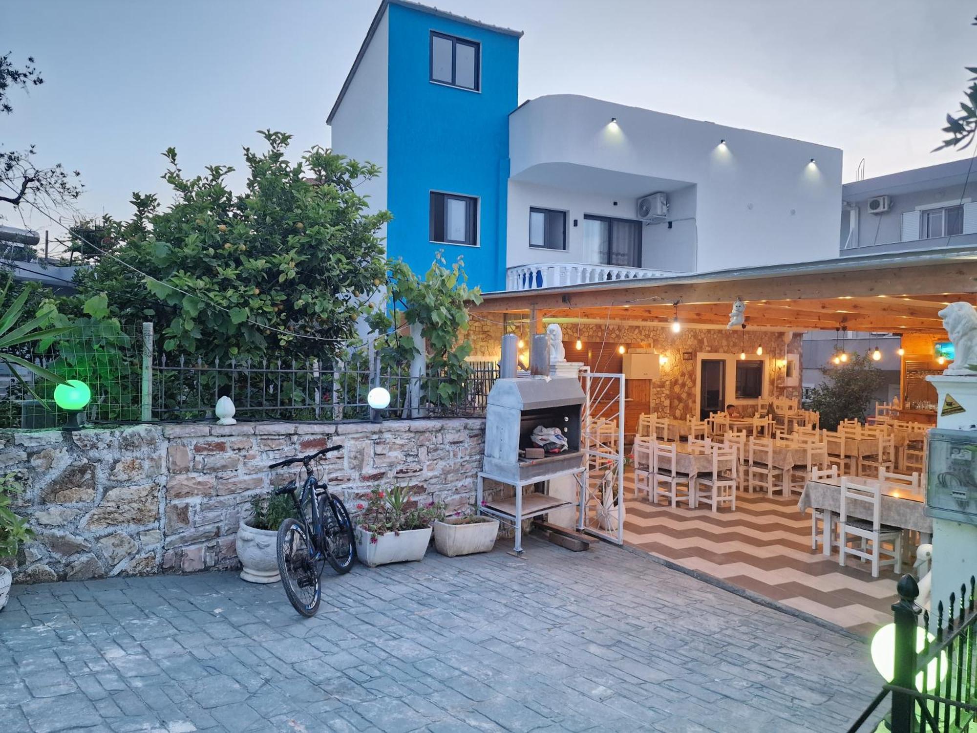 Blue Hotel Ксамил Экстерьер фото