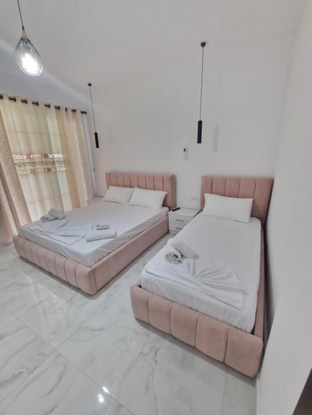 Blue Hotel Ксамил Экстерьер фото